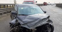 Stire din Eveniment : Jud. Constanța / Accident în prima zi de Paște! Două victime, după ce o mașină a intrat într-un parapet