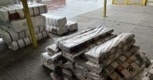 Stire din Eveniment : 20.000 de metri de țesături textile contrafăcute, în valoare de 2.000.000 lei, depistate în Portul Constanța