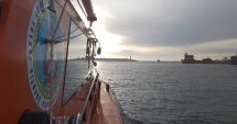 Stire din Actualitate : UPDATE / O nouă misiune de salvare a vieții pe mare, la Constanța! Un marinar acuză probleme cardiace