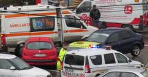 Stire din Eveniment : Galerie FOTO. Haos pe bulevardul I.C. Brătianu. Mai multe mașini implicate într-un accident. Două victime. Update
