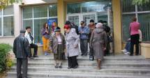 Stire din Politică-Administrație : Galerie FOTO. Aglomerație la secțiile de votare din Constanța!