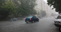 Stire din Social : COD DUPĂ COD, LA CONSTANȚA. O NOUĂ AVERTIZARE DE FURTUNI ȘI PLOI TORENȚIALE