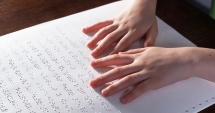 Stire din Social : Imprimante Braille și echipamente pentru persoanele cu dizabilități, la Protecția Copilului