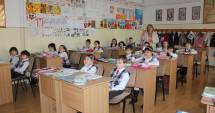 Stire din Cultură-Educație : Înapoi la școală!