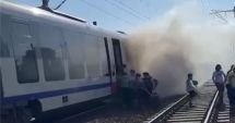 Stire din Eveniment : Un tren Săgeata Albastră cu 90 de oameni aflați în interior a luat foc în mers