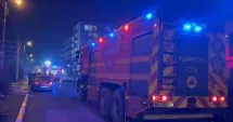 Stire din Eveniment : Incendiu în Mamaia Sat. Intervin mai multe echipaje de pompieri