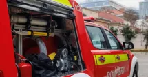 Stire din Eveniment : Incendiu pornit de la o țigară. O casă a ars complet, proprietarul a murit