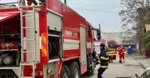 Stire din Eveniment : Alertă la Mihail Kogălniceanu! O casă a fost cuprinsă de flăcări
