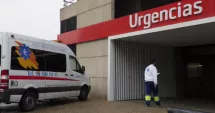 Stire din Actualitate : Incendiu de proporții soldat cu 11 morți. Aproximativ 1.000 de oameni au fost evacuați