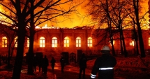 Stire din Actualitate : Opt pompieri și-au pierdut viața într-un incendiu devastator, la Moscova