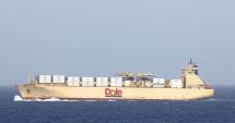 Stire din Economie : Incendiu pe un portcontainer, în Wilmington, SUA