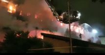 Stire din Eveniment : Incendiu puternic la un bloc! Anchetă de proporții: Dezvoltatorul, acuzat de nereguli