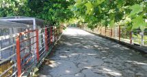 Stire din Economie : Încep lucrările de reparații la pasarela pietonală de la Poarta 2 a portului Constanța