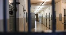 Stire din Eveniment : Bărbatul care acum 17 ani şi-a ucis soţia şi fiica, închis pe viaţă! Cadavrul uneia dintre victime, în continuare de negăsit