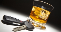 Stire din Eveniment : Inconștiență!  S-au urcat  la volan după ce  au consumat alcool