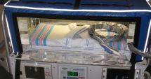 Stire din Social : Spitalul a primit un incubator neonatal de transport