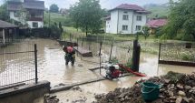 Case inundate în peste 30 de localităţi din ţară, în acest week-end