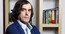 Stire din Actualitate : Mircea Cărtărescu mulţumeşte pentru valul de solidaritate, după ce a fost respins de Academia Română