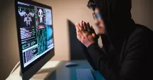 Stire din Actualitate : Escrocii online au făcut ravagii în 2025. Tinerii, cele mai ușoare ținte