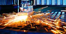 Stire din Economie : Industria nu dă semne de revenire