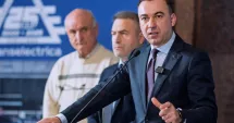 Stire din Economie : Bogdan Ivan: „E o eroare strategică ca peste 90% din fondurile SAFE să nu fie aduse în industria din România“