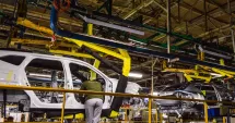 Stire din Economie : Investiții, producție auto, asigurări. INFO economic