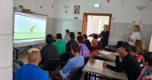 Stire din Social : Tema consumului de droguri, dezbătută şi în rândul persoanelor cu dizabilităţi