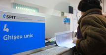 Stire din Social : Vor să scape de o mare grijă! Înghesuială la ghișeele de impozite și taxe