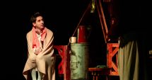 Stire din Cultură-Educație : La două decenii de la premieră, spectacolul „Inimă rece”, reluat pe scena Teatrului ”Căluțul de Mare”