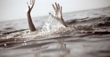 Stire din Eveniment : UPDATE: ALERTĂ! Persoană inconștientă scoasă din apă în stațiunea Mamaia