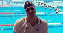 Stire din Sport : Nataţie / Andrei Grădinaru, medaliat cu argint la Naţionale