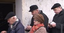 Stire din Economie : INS: A scăzut numărul mediu de pensionari cu 13.000 de persoane