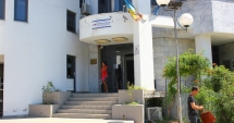 Stire din Social : Inspectorii și executorii fiscali se plâng că merg în interes de serviciu cu autobuzele insalubre și supraaglomerate!