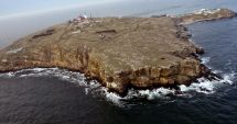 Stire din Actualitate : Ucraina curăţă Insula Şerpilor de arme şi echipamente, după retragerea ruşilor