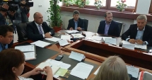 Stire din Economie : Întâlnire cu fermierii interesați de asociere și de accesarea fondurilor europene