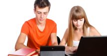 Stire din Tehnologie : SEMNAL DE ALARMĂ! Majoritatea aplicaţiilor de învăţare online colectează şi vând informaţiile personale ale elevilor şi studenţilor