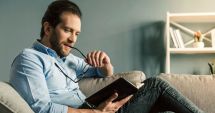 Stire din Cultură-Educație : Specialiștii Bibliotecii Județene, invitație la lectură: "Omul medieval"