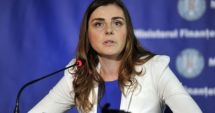 Stire din Politică-Administrație : Ioana Petrescu: Pro România a depus amendamentul ca partidele politice să primească în acest an zero lei