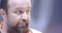 Stire din Cultură-Educație : Ioan Gyuri Pascu concertează la Constanța