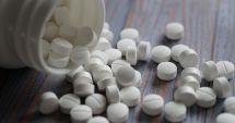 Stire din Social : Ministrul Sănătăţii:"Au mai rămas patru judeţe în care trebuie distribuite pastilele de iodură de potasiu"