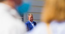 Stire din Actualitate : Ambasada Suediei, replică amuzantă după ce preşedintele Iohannis i-a îndemnat pe români să joace golf