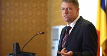 Stire din Politică-Administrație : Iohannis decorează un medic. Iată pe cine