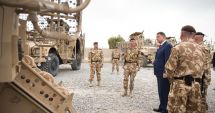 Stire din Eveniment : Președintele Klaus Iohannis, întâlnire cu militarii români care activează la baza militară NATO de la Geilenkirchen din Germania