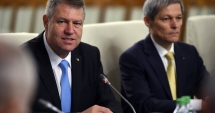 Stire din Politică-Administrație : Președintele și premierul, chemați în judecată