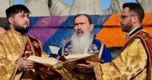 Stire din Social : ÎPS Teodosie la Slujba de Sfinție Mare a Apei: “Astăzi să nu mâncaţi, că-i Ajun. Dacă este greu, doar de post după ora 3”