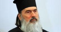 Stire din Cultură-Educație : IPS Teodosie va oficia la Râmnicu Vâlcea