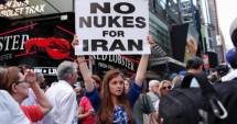 Stire din Actualitate : Au ieșit în stradă! Americanii denunță acordul nuclear iranian