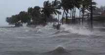 Stire din Eveniment : VIDEO. URAGANUL IRMA A MĂTURAT TOTUL ÎN URMA LUI! TREI ROMÂNI, DAȚI DISPĂRUȚI. Ce spune MAE