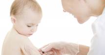 Noi reguli pentru vaccinarea copiilor. Ce riscă părinții care sunt împotriva imunizării
