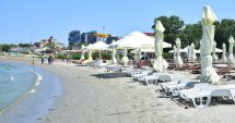 Stire din Eveniment : Jaf pe plajă. O turistă a rămas fără rucsac, telefon și cheile  de la mașină